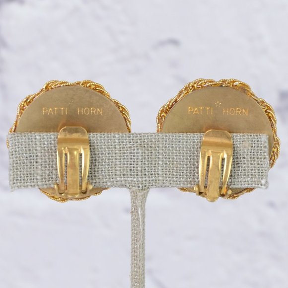 Vintage Patti Horn Pink Pearlescent Disc Earrings… - Picture 11 of 15